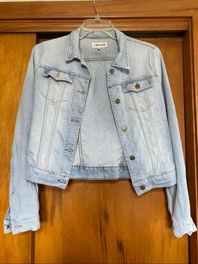 J Brand Atomic Light Wash Slim Fit Trucker Denim Jacket Pale Blue Casual Classic